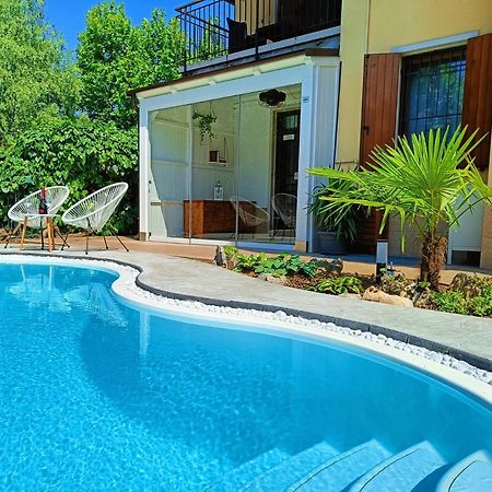 קסטלנואובו דל גארדה Picnic Room And Pool מראה חיצוני תמונה